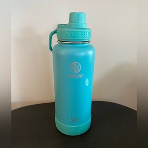 32oz Takeya water tumbler